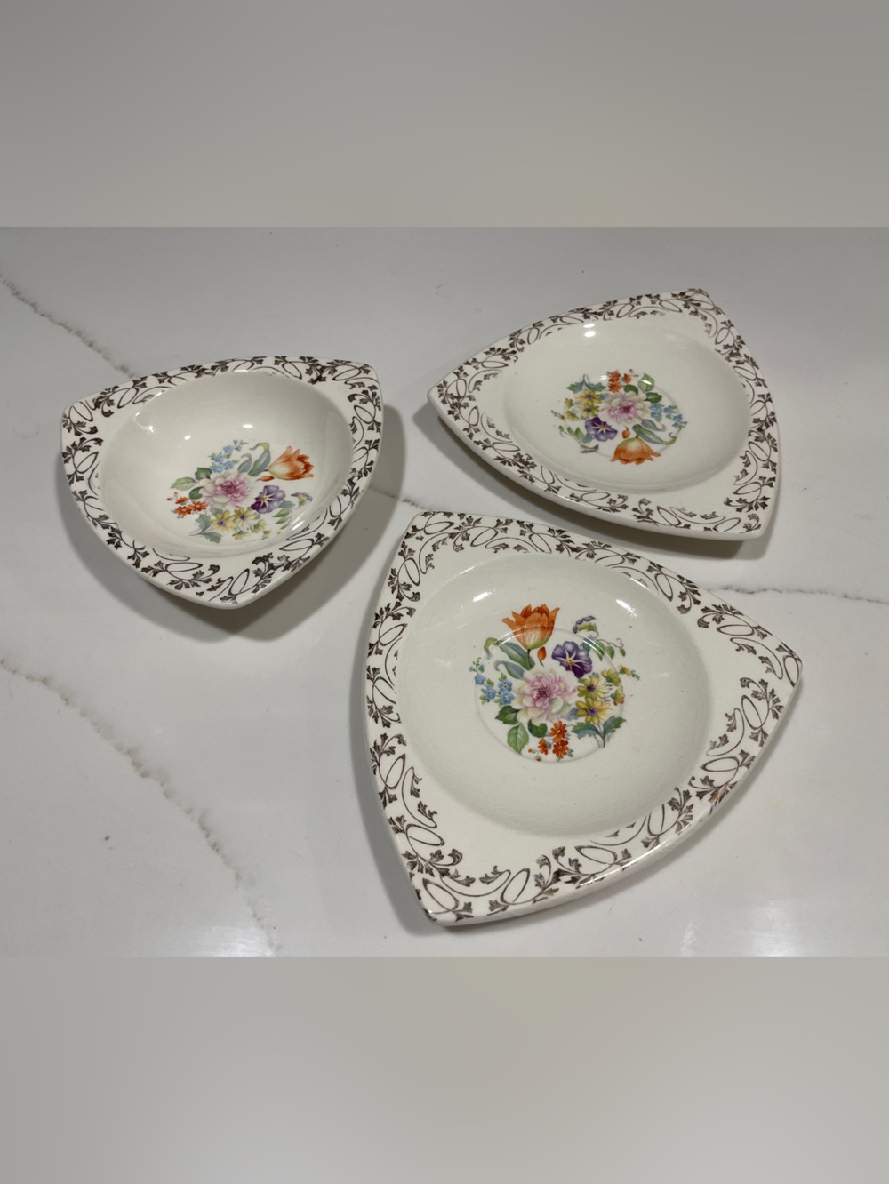 Salem China Company Vintage Tricorne Rust Tulip Dishes Lot of Three
